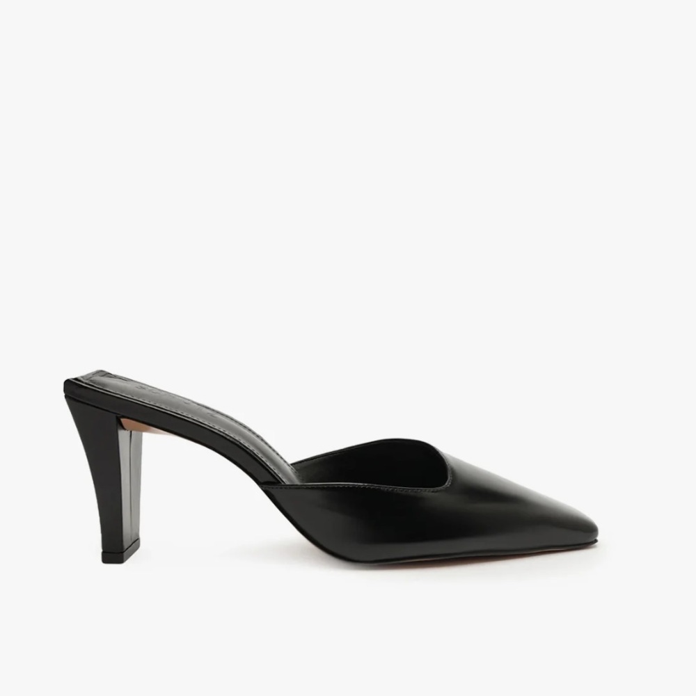 Schutz Rosie pump black
